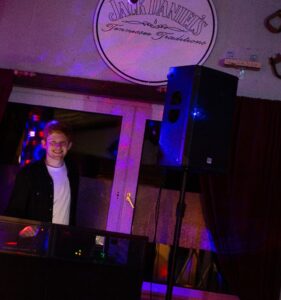DJ Duracell